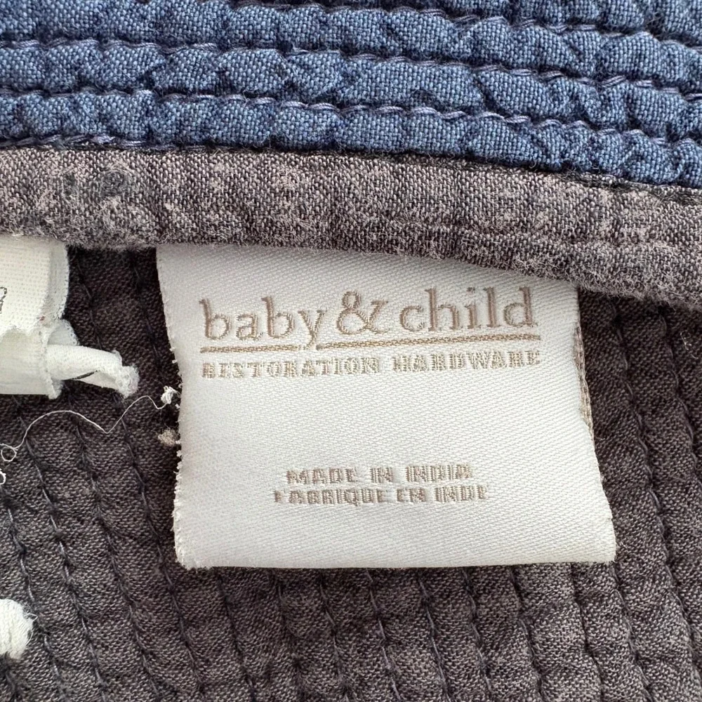 Restoration Hardware Baby & Child Striped Cotton Quilt Blu Grey 70x86 Revresible